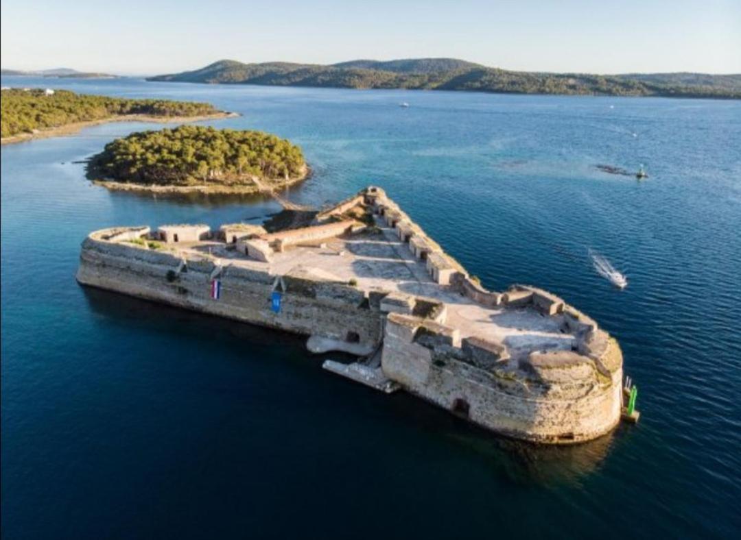 Apartments Grubisic - Sibenik - Parking Included Eksteriør bilde